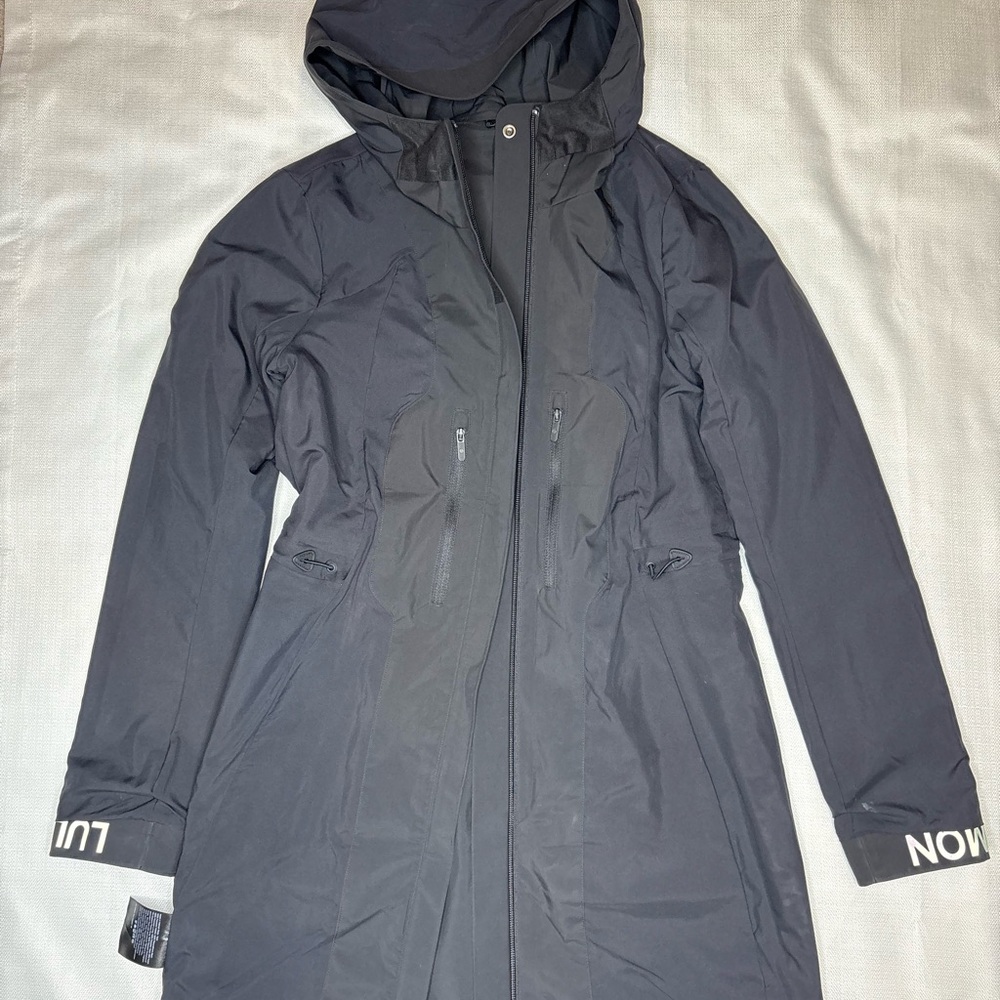 Lululemon Athletica Black Hooded jacket size 2